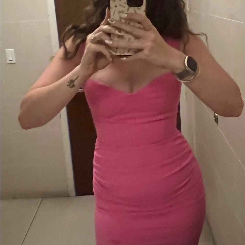 Likely brand size pink sweetheart neckline size 4 midi dress with straps